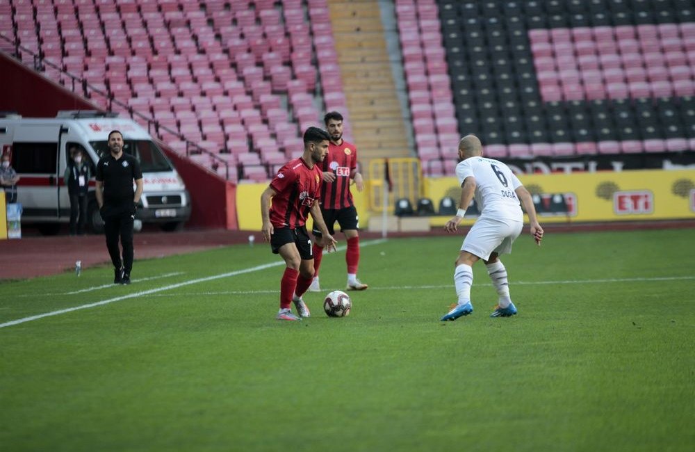 Eskişehirspor: 2 Altay: 2