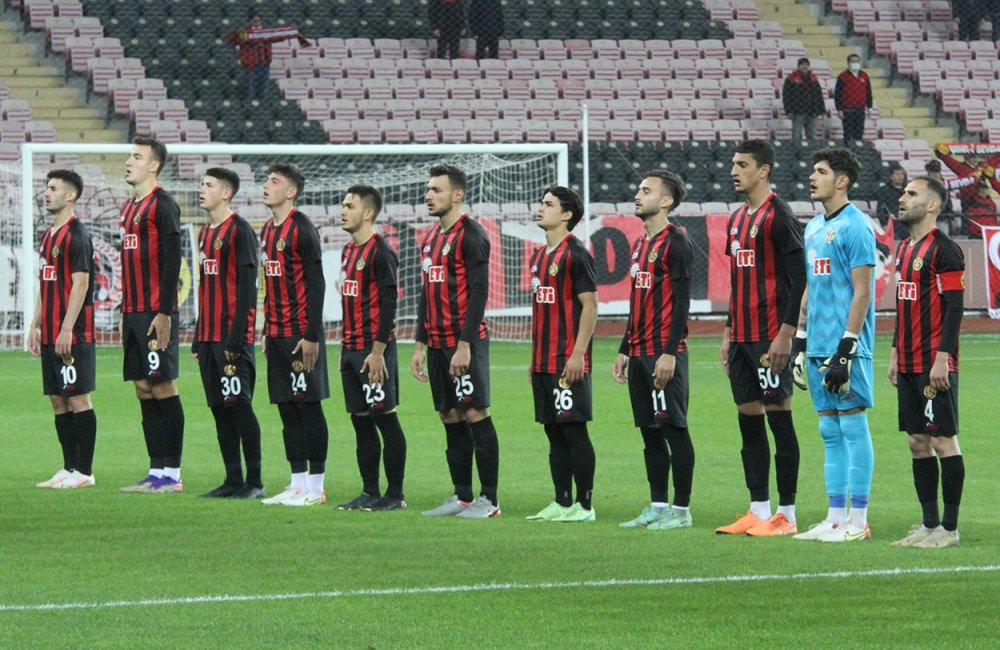 Eskişehirspor: 1 - Anagold 24Erzincanspor: 0