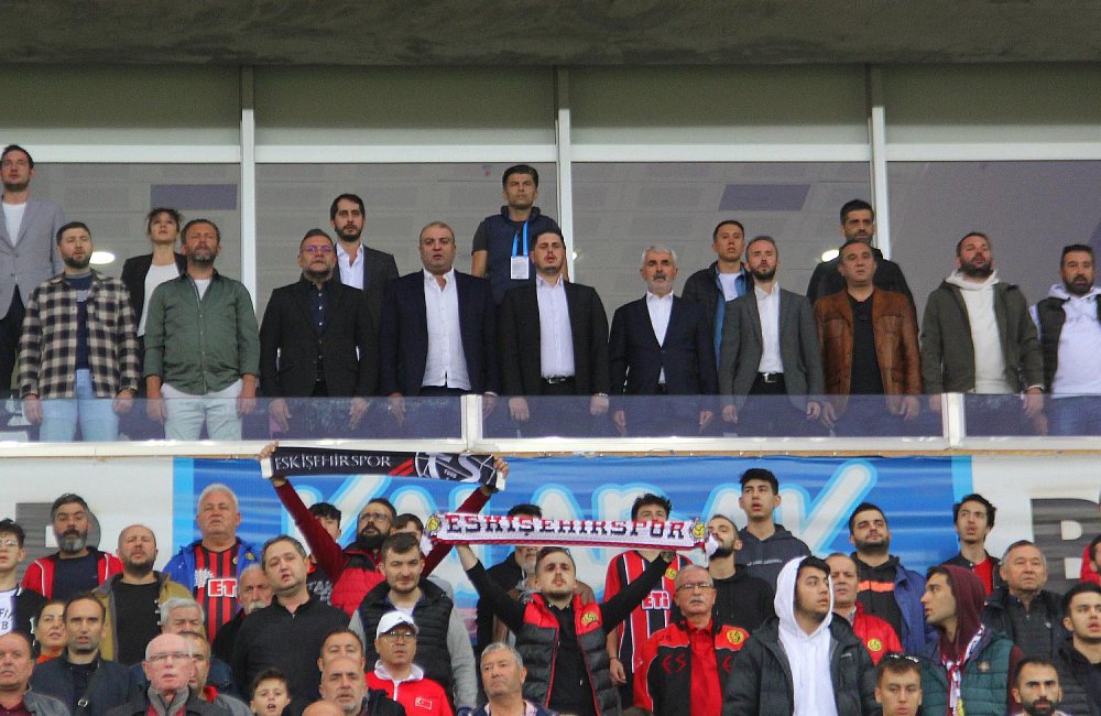 Eskişehirspor: 3 - Hacettepe 1945 SK: 4