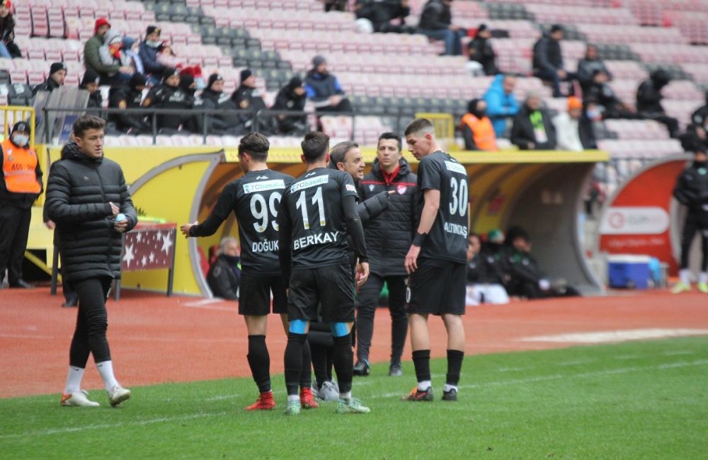 Eskişehirspor:2 Kırklarelispor:2