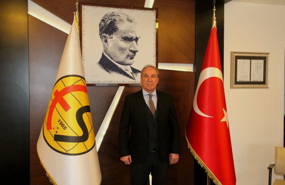 Teknik Direktörümüz Cengiz Seçsev ile anlaşma sağlandı
