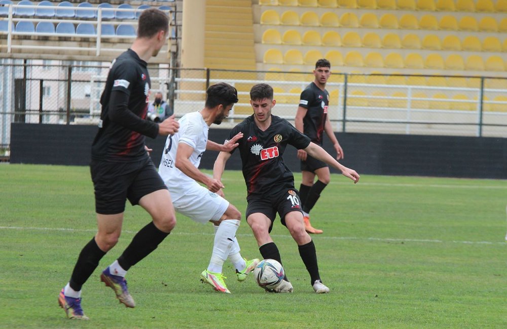 Bucaspor: 3 - Eskişehirspor: 1