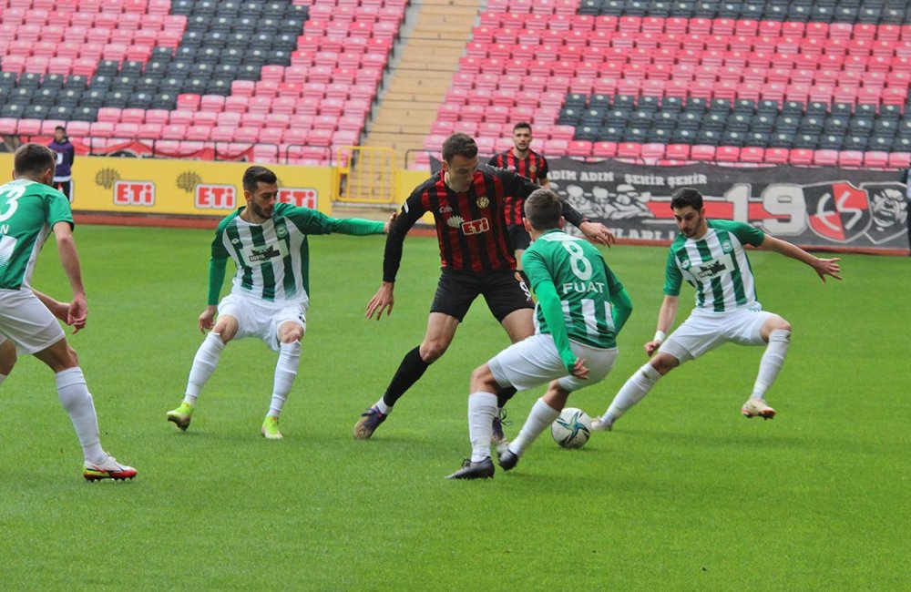 Eskişehirspor: 1 - 1922 Konyaspor: 2