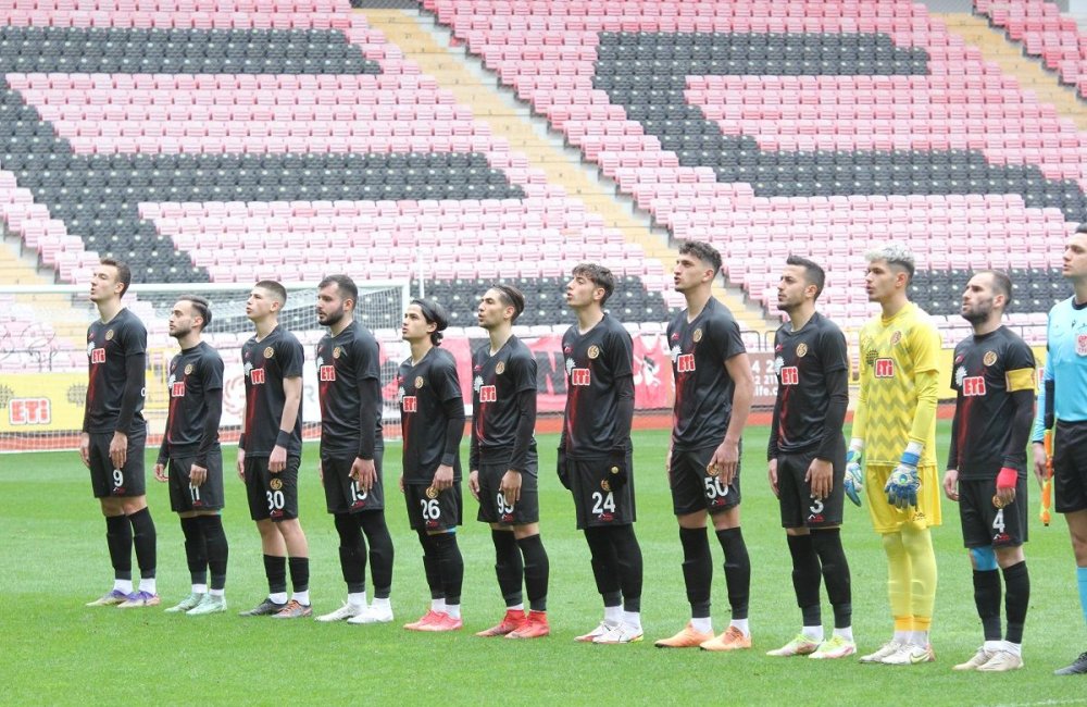 Eskişehirspor:2 Kırklarelispor:2