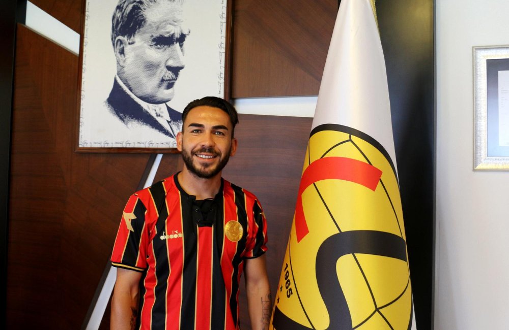 Kulübümüz Hayrettin Temiz ile Anlaşma Sağlamıştır.