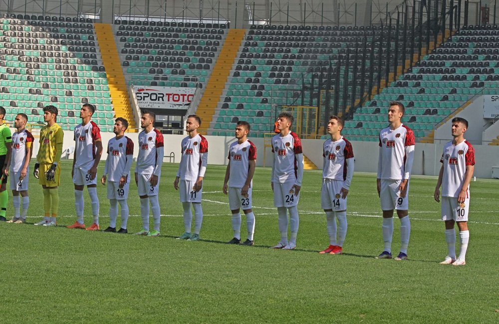 Akhisarspor: 3 Eskişehirspor: 0