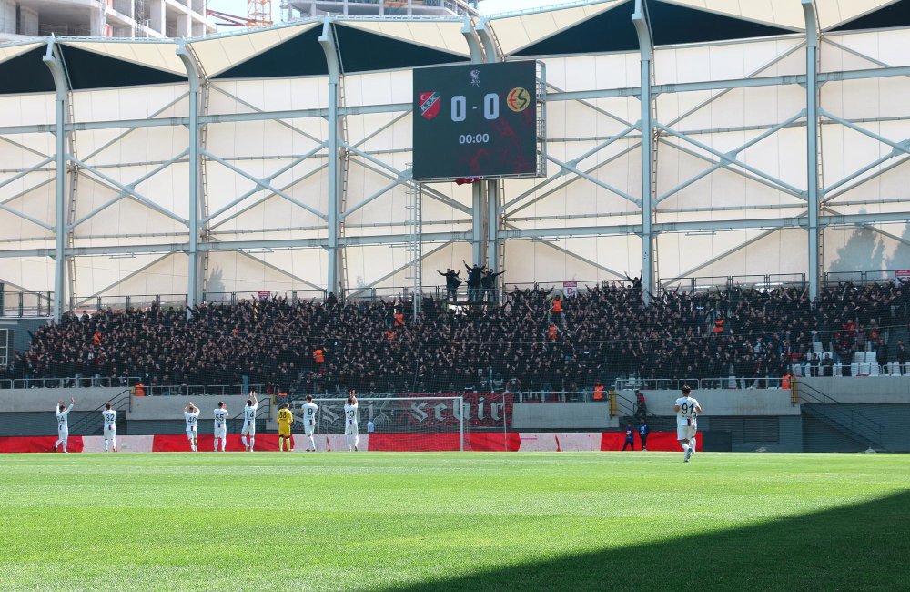 Karşıyaka: 1 - Eskişehirspor: 1