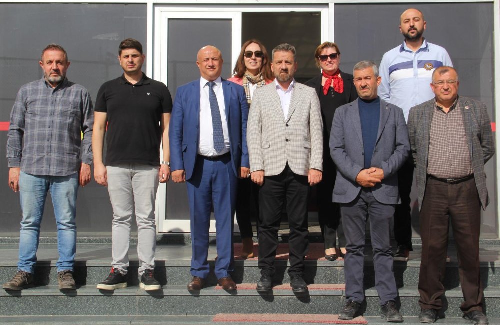 Eskişehir Muhtarlar Birliği Derneğinden Kulübümüze Ziyaret