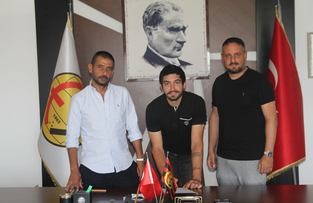Onur Bayramoğlu ve Hasan Ulaş Uygur ile 3'er yıl daha
