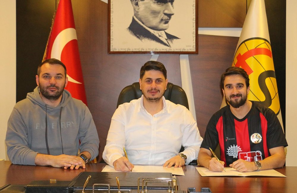 Kulübümüz,  Hamza Ok ile anlaşma sağlamıştır.