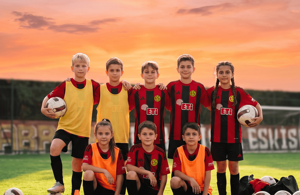 Eskişehirspor Altyapısında “Güvenle Oyna” (Play Safe) Dönemi Başlıyor: Eskişehirspor’dan Ortak Sorumluluk Modeli