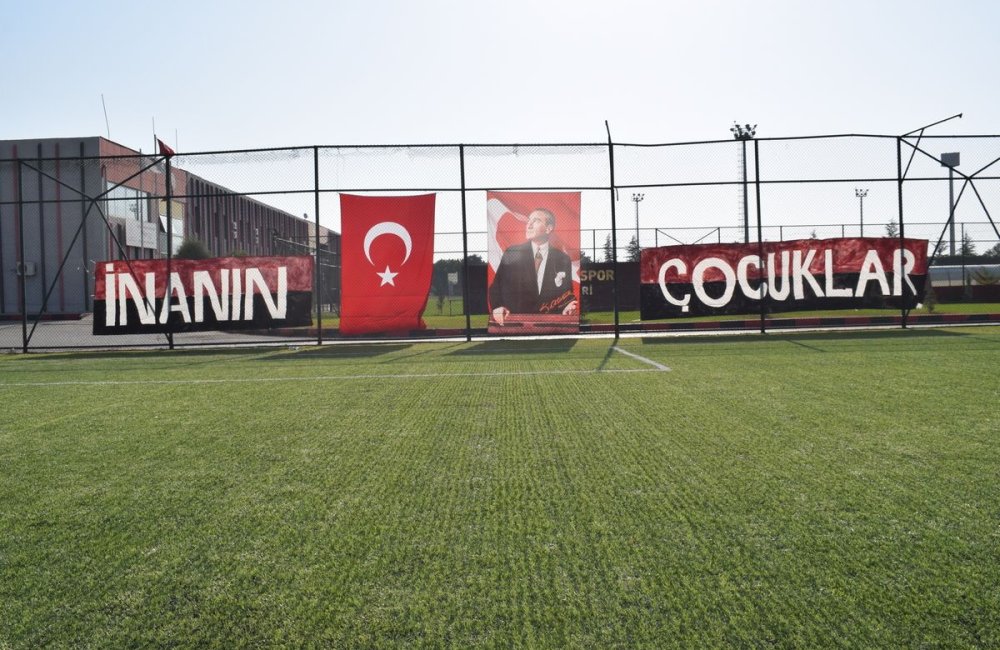 Eskişehirsporumuzda Zafer Bayramı Coşkusu