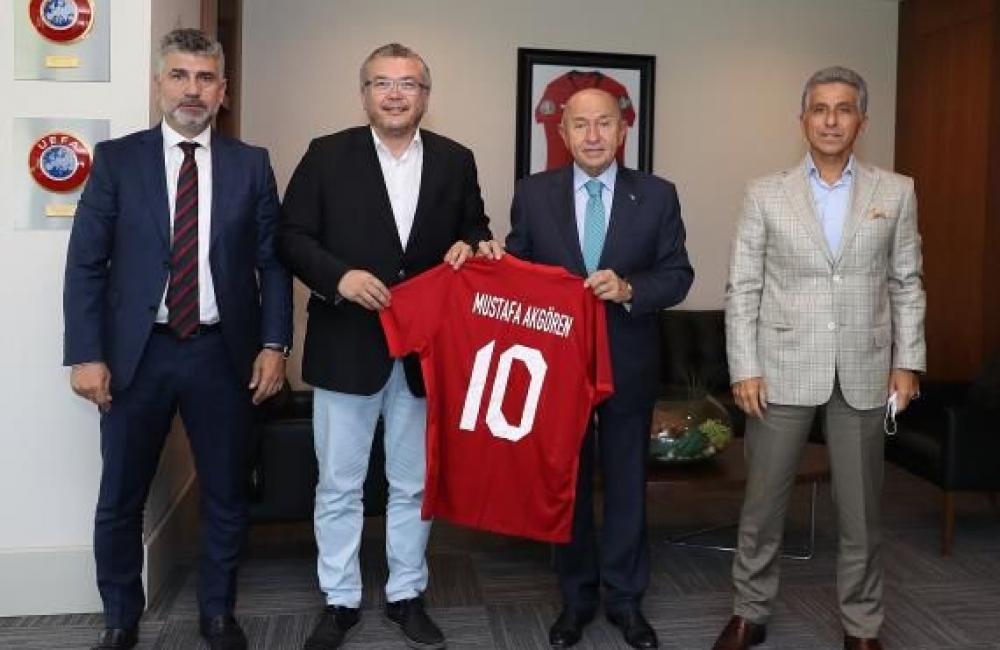 Kulübümüzden Türkiye Futbol Federasyonu'na ziyaret