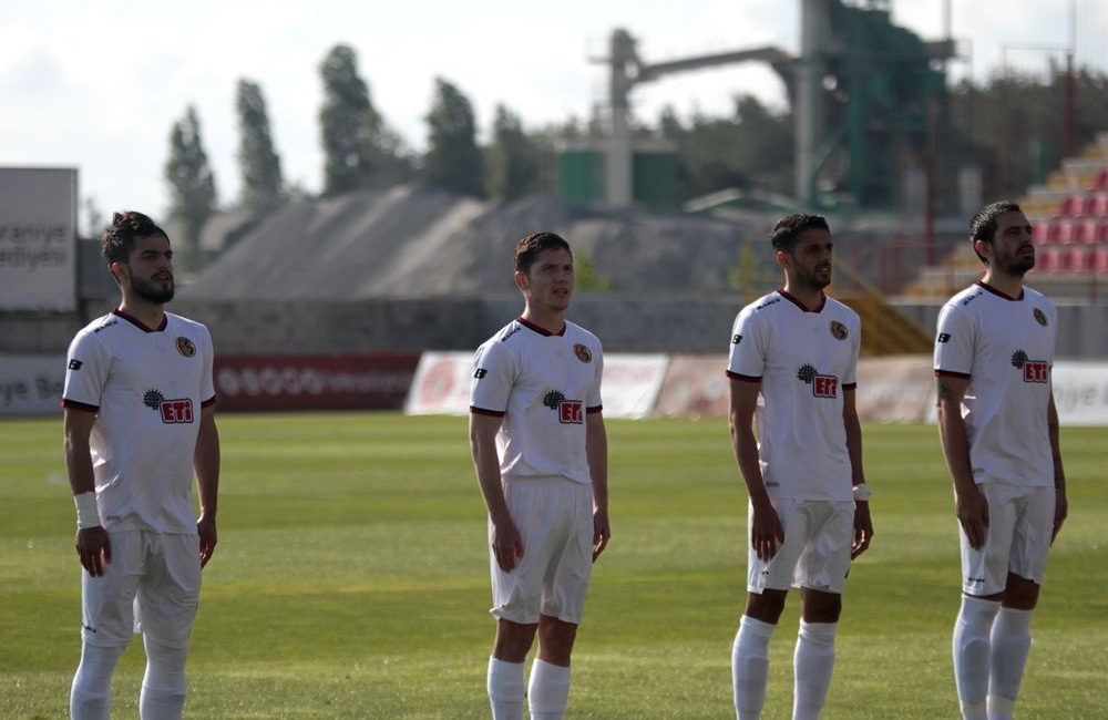 Ümraniyespor: 3 Eskişehirspor: 0