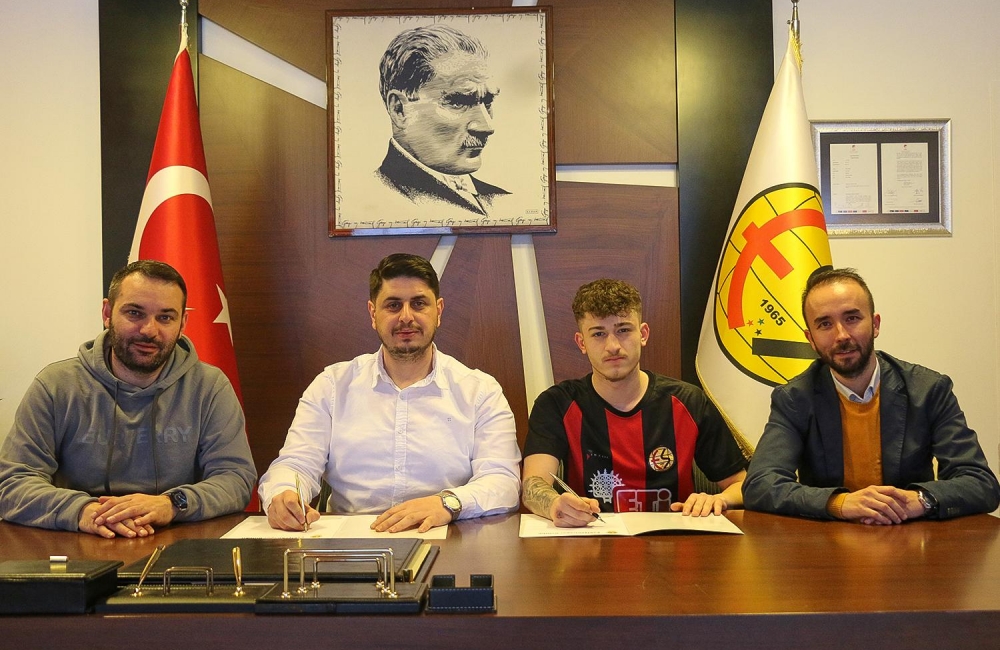Kulübümüz, Altınordu FK'dan Berke Kılıç ile anlaşma sağlamıştır.
