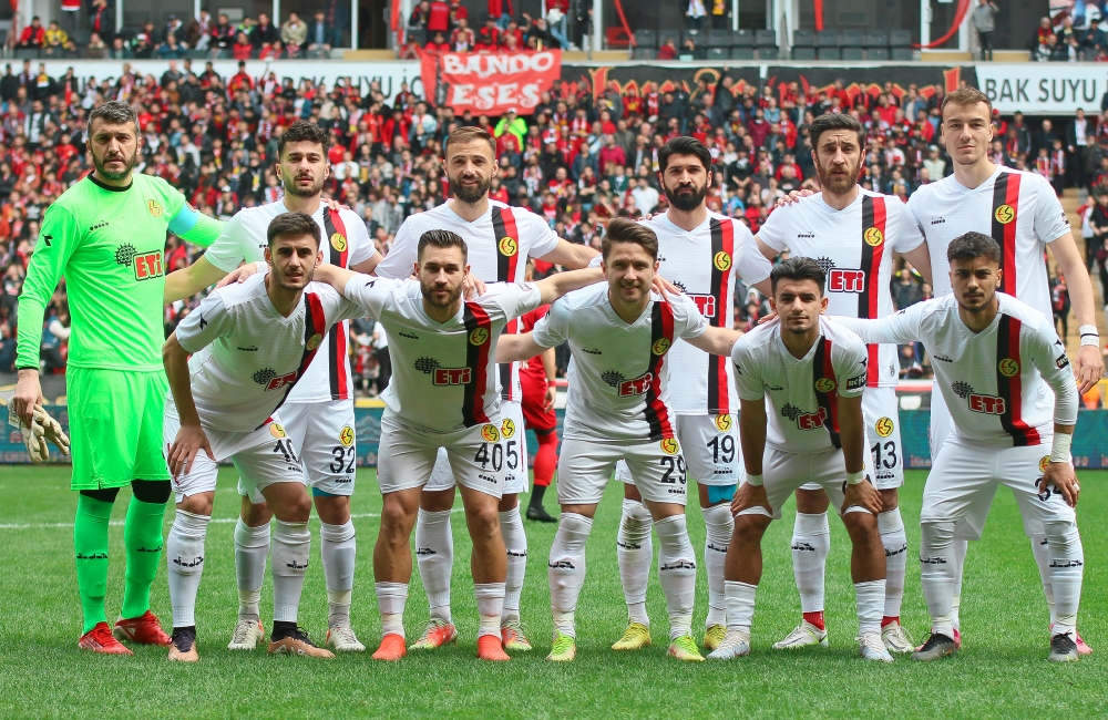 Eskişehirspor: 2 - 1954 Kelkit Belediyespor: 0