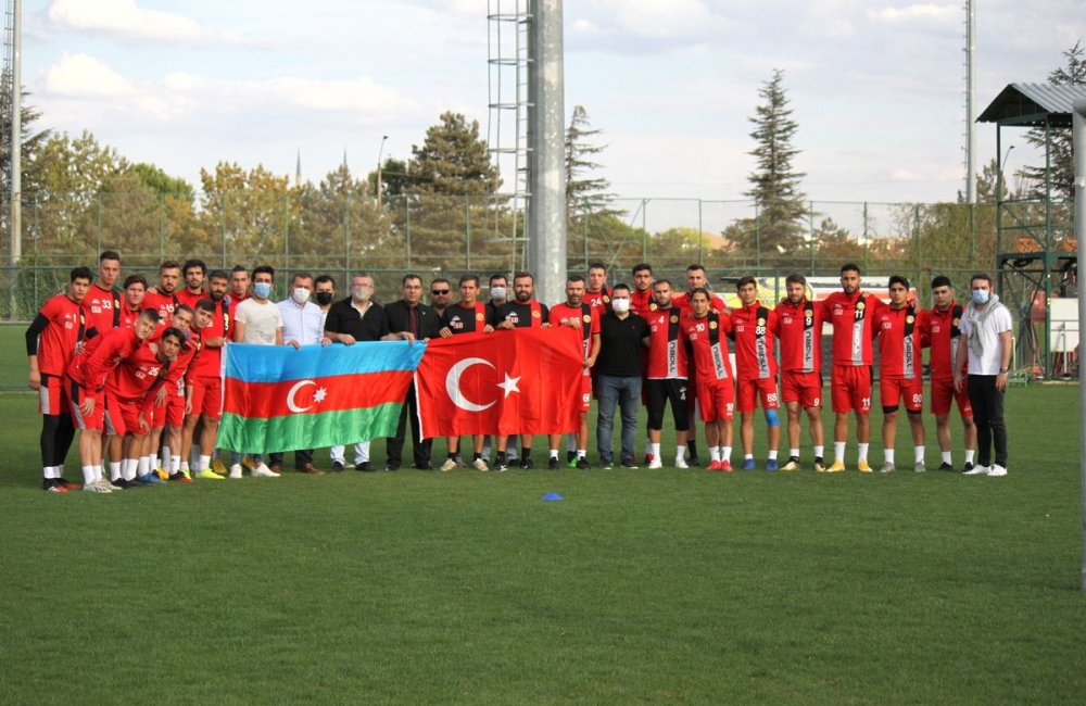 Eskişehirli Azerbaycanlılar Derneği'nden Kulübümüze Ziyaret