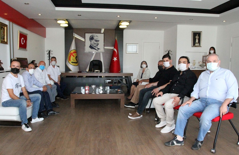 CHP Eskişehir Milletvekilleri Dr. Jale Nur Süllü ve Utku Çakırözer'den Kulübümüze Ziyaret
