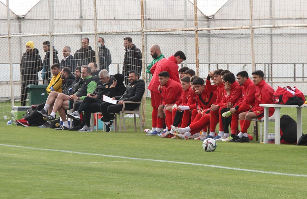 Eskişehirspor: 2 Belediye Kütahya Spor:2 (Hazırlık Maçı)