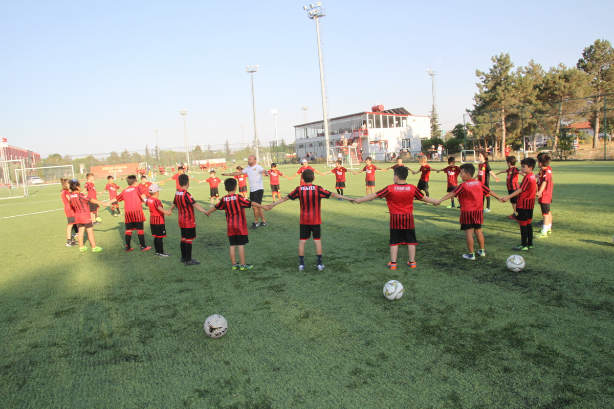 “Fabrika” Çalışmalarına Devam Ediyor