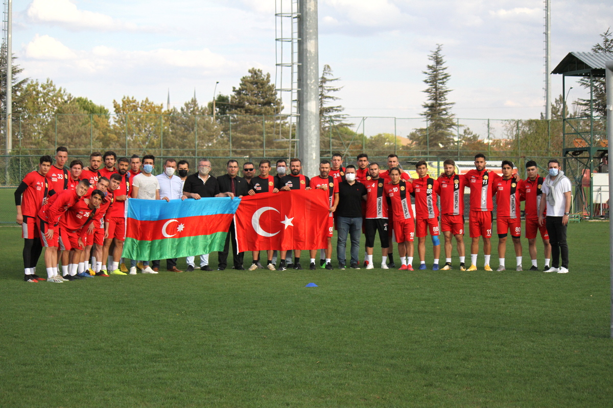 Eskişehirli Azerbaycanlılar Derneği'nden Kulübümüze Ziyaret