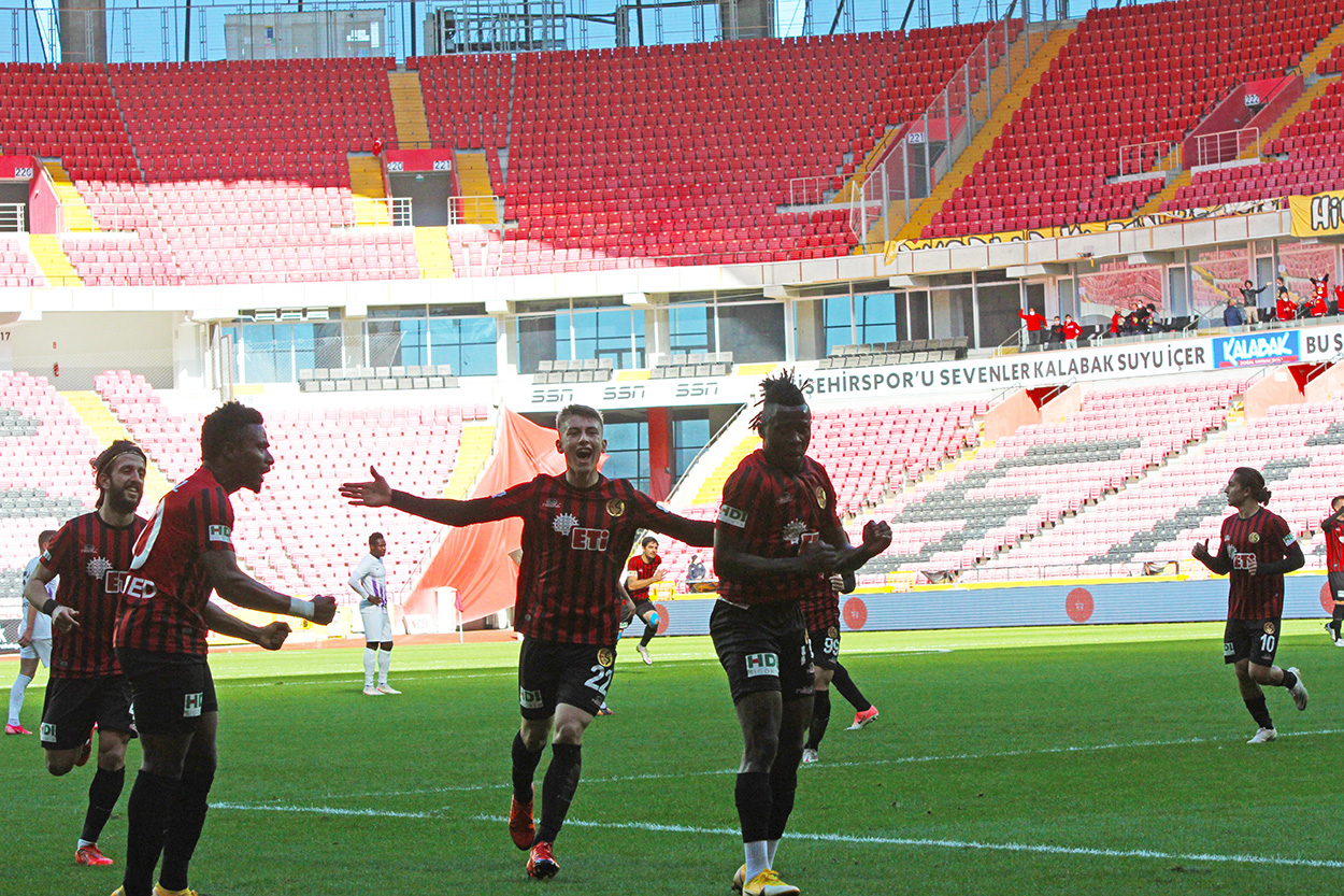 Eskişehirspor:2 Keçiörengücü:2