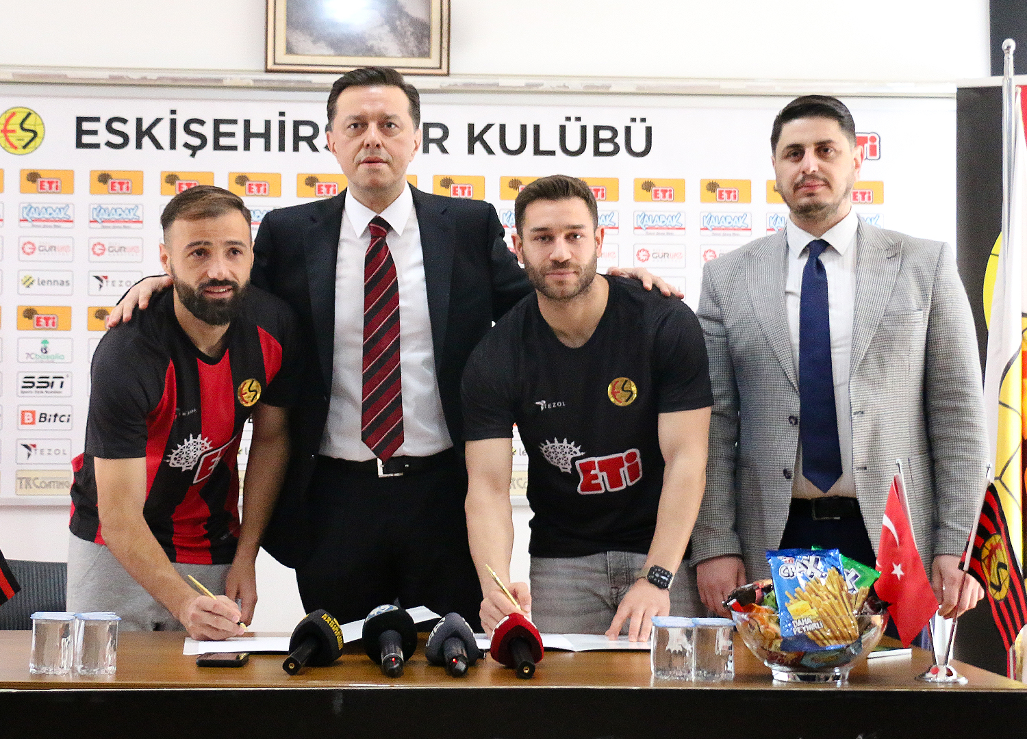 Kulübümüz, Serdar Sudun ve Tufan Kelleci ile anlaşma sağlamıştır.