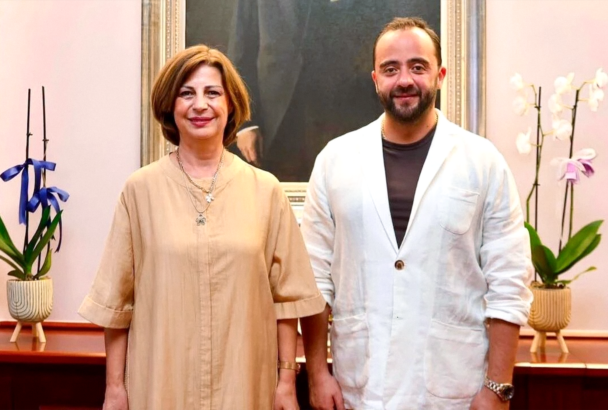 Kulübümüzden Sayın Ayşe Ünlüce'ye ziyaret