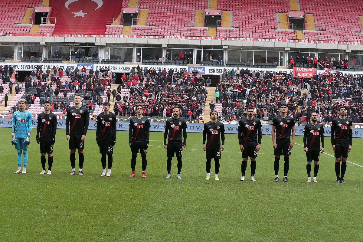 Eskişehirspor: 1 - Tarsus İdman Yurdu: 5