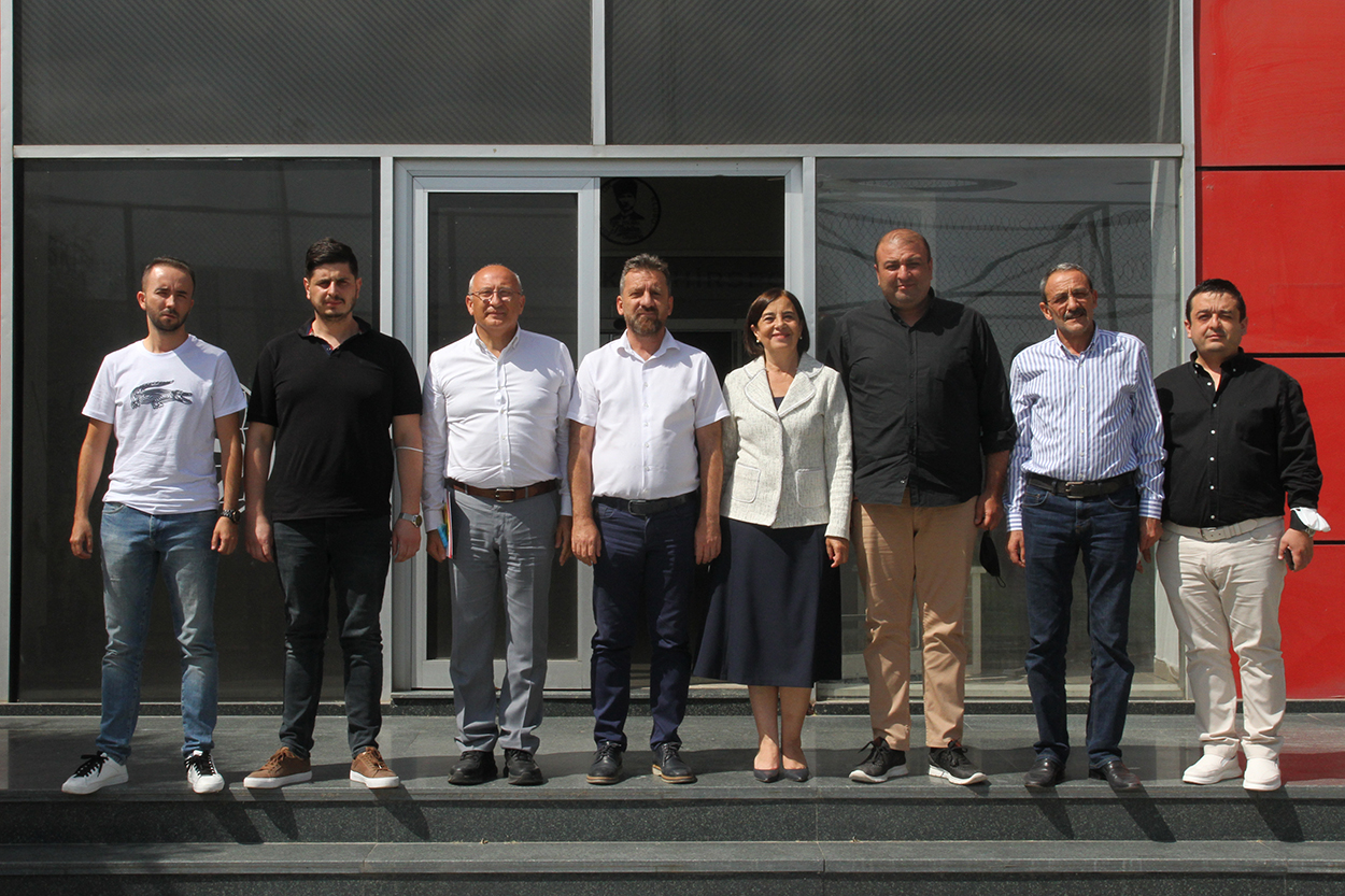 CHP Eskişehir Milletvekilleri Dr. Jale Nur Süllü ve Utku Çakırözer'den Kulübümüze Ziyaret