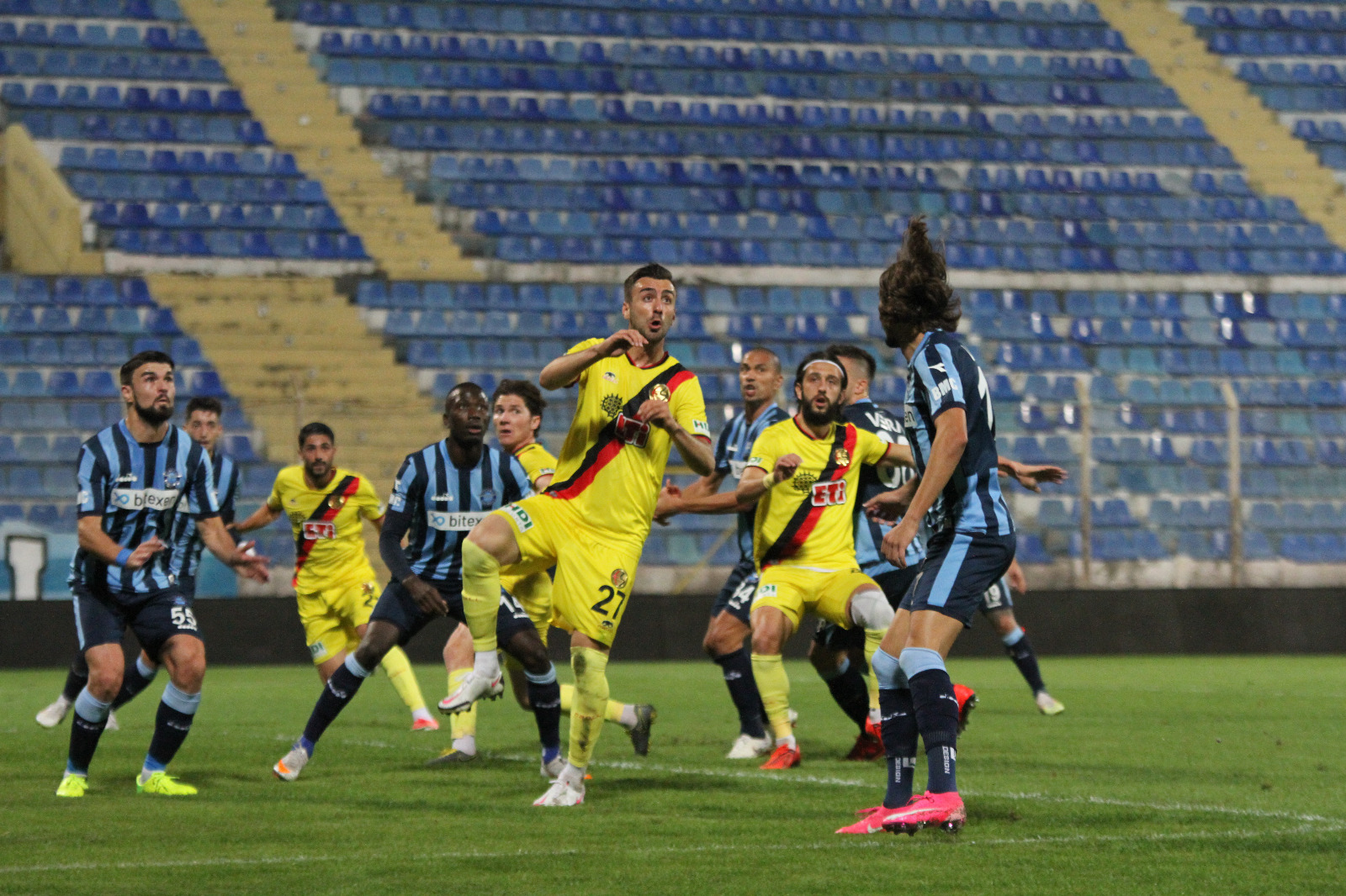 Adana Demirspor:4 Eskişehirspor:1