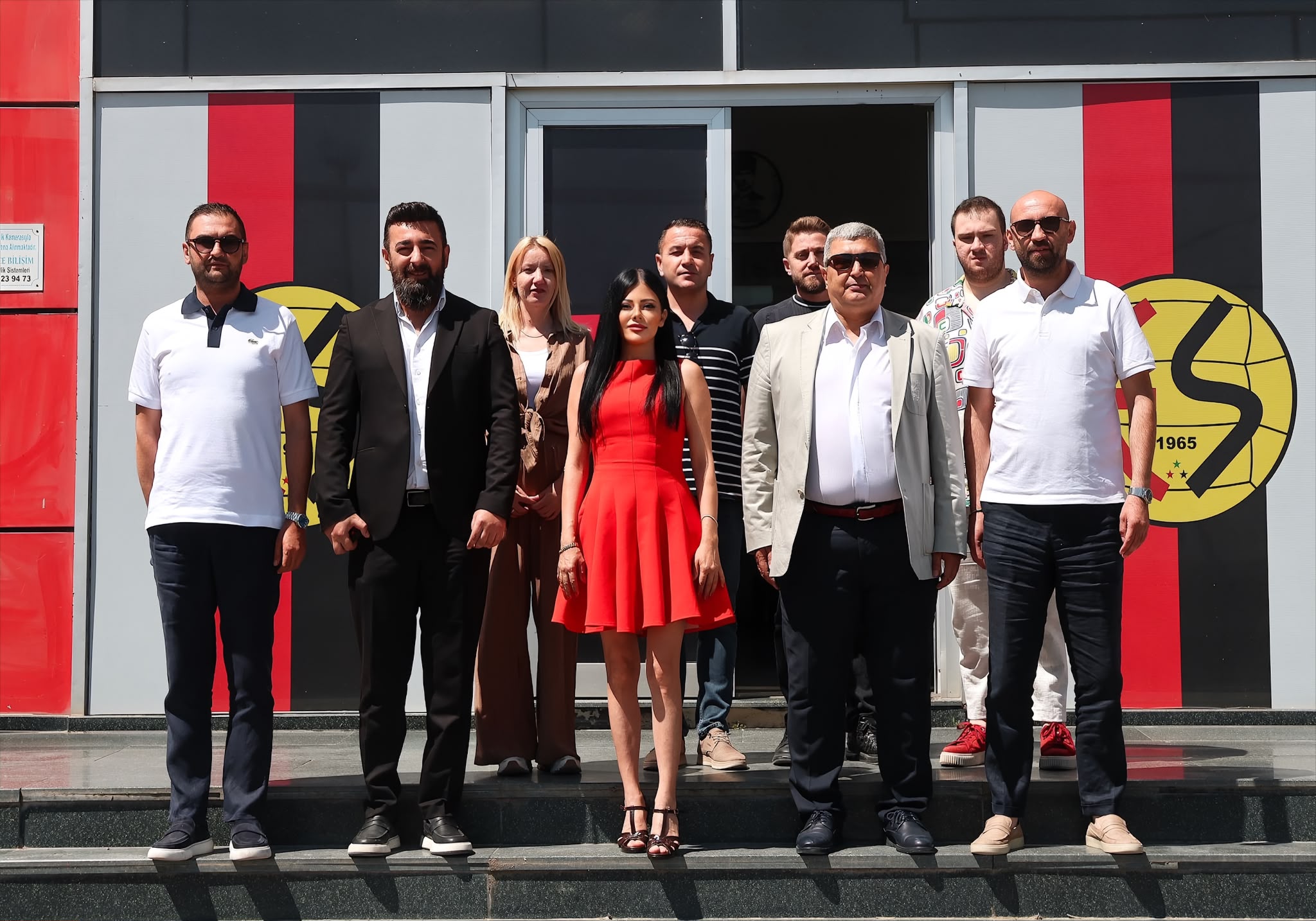 Özel Anadolu Hastanesi ile sağlık sponsorluğu iş birliği için imza töreni düzenlendi
