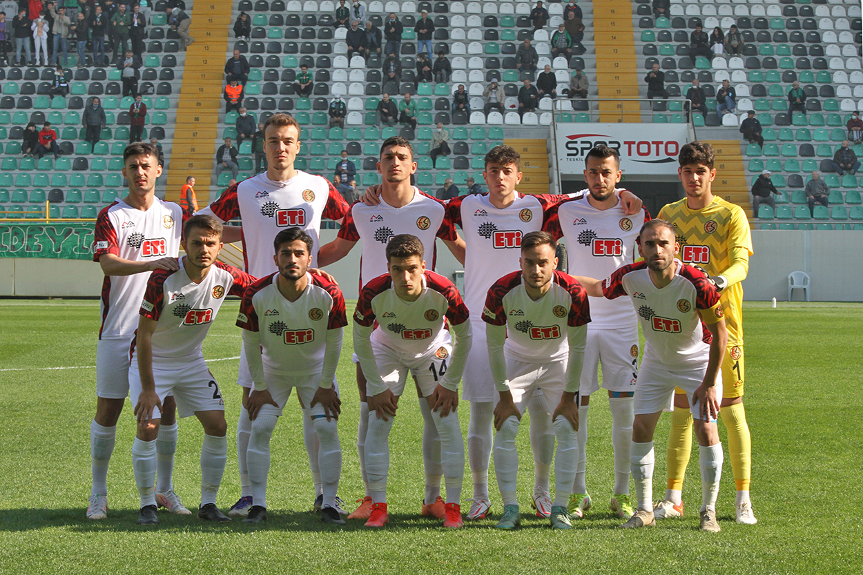 Akhisarspor: 3 Eskişehirspor: 0